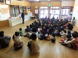 4��4���@�i����_1