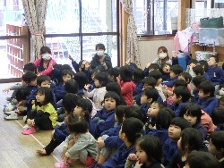 4��4���@�i����_3