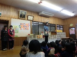 4��4���@�i����_8