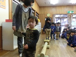 4��4���@�i����_16