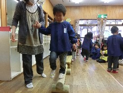 4��4���@�i����_19