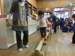 4��4���@�i����_27