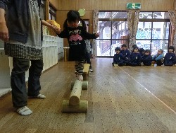 4��4���@�i����_30