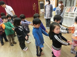 4��10���@�Ђ܂��@�̈狳��_16