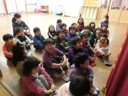 4��10���@�Ђ܂��@�̈狳��_18