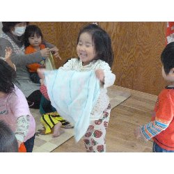 4��30���@����ۂہ@�n���J�`�V��_13