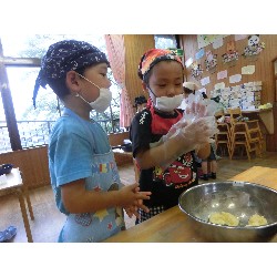 6��19���@�Ђ܂��2�e�@�N�b�L���O_18