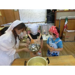 6��20���@�Ђ܂��1�e�@�N�b�L���O_11