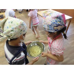 6��20���@�Ђ܂��1�e�@�N�b�L���O_12