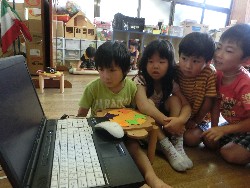 7��5���@�Ђ܂��@�ۓJ�Ɍ�����_2