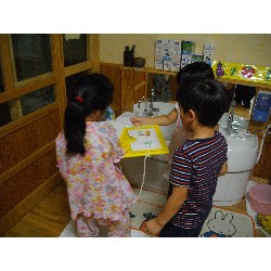 7��27���@�V�D�����̂��݉�@���[���[_9