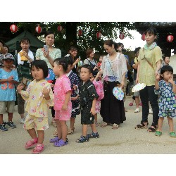 8��10���@�Ă܂�B_27