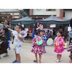 8��10���@�Ă܂�B_40