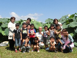 8��19���@�炢����E�ς񂾁i�Ёj�@�@�c���w_8