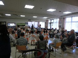 8��21���@�Ђ܂��@�ɂ��݉��K��_29