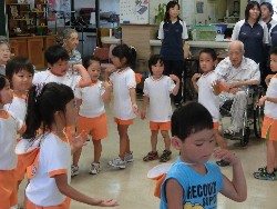 8��21���@�Ђ܂��@�ɂ��݉��K��_35