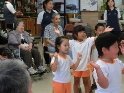 8��21���@�Ђ܂��@�ɂ��݉��K��_38