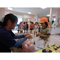 8��23���@�Ђ܂��@����_4