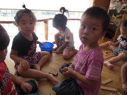 8��28���@��񂰁@�a�v�ςݖ؁��J�v��_4