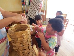 8��28���@��񂰁@�a�v�ςݖ؁��J�v��_6