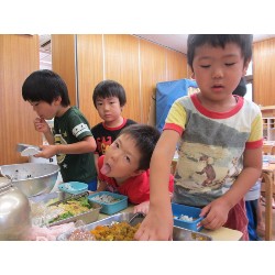 8��28���@�������@�Ȃ��悵���H_9