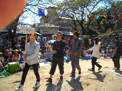 10��13���@�^����@11�C�N���X�΍R�����[_100