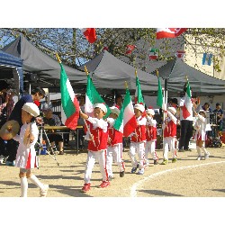 10��13���@�^����@12�C�Ђ܂��ۓJ��s�i_100