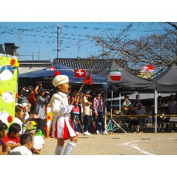 10��13���@�^����@12�C�Ђ܂��ۓJ��s�i_116