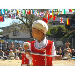 10��13���@�^����@12�C�Ђ܂��ۓJ��s�i_122