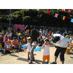 10��13���@�^����@8�C�������e�q���Z_70