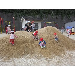 10��18���@����ۂہ@�����݂̐X_11