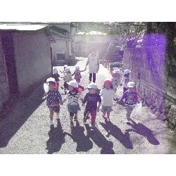 10��22���@����ۂہ@��O�����ւ��U��_33