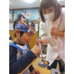 10��23���@�Ђ܂��Q�e�@�N�b�L���O_8