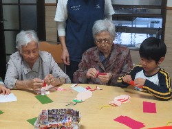 10��25���@�Ђ܂��@�ɂ��݉��K��_2