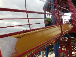 11��12���@�H�̃o�X�����A_14