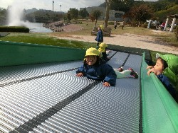 11��12���@�H�̃o�X�����A_15