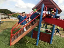 11��12���@�H�̃o�X�����A_16