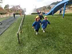 11��12���@�H�̃o�X�����A_17