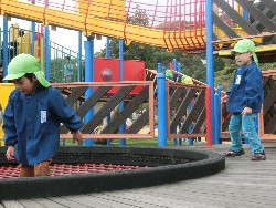 11��12���@�H�̃o�X�����A_27