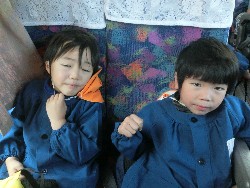 11��12���@�H�̃o�X�����A_43