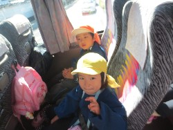 11��12���@�H�̃o�X�����B_1