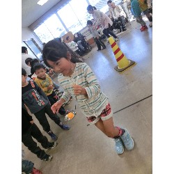 11��15���@�Ђ܂��@�T�[�r�X�Z���^�[�K��_1