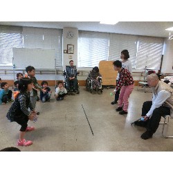 11��15���@�Ђ܂��@�T�[�r�X�Z���^�[�K��_18