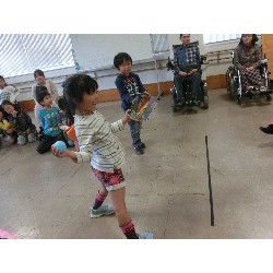 11��15���@�Ђ܂��@�T�[�r�X�Z���^�[�K��_21