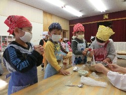 11��22���@�Ђ܂��@�N�b�L���O_5