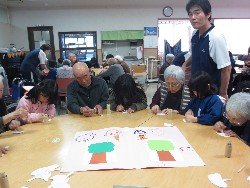 11��25���@�Ђ܂��@�ɂ��݉��K��_4