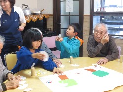 11��25���@�Ђ܂��@�ɂ��݉��K��_11