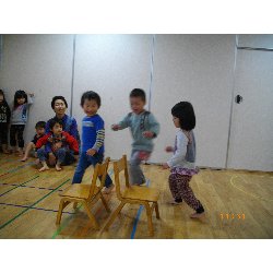 11��27���@��񂰁@���{���̓�_8