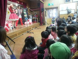12��19���@��񂰁@�G�ꍇ���V�с�X'mas�R���T�[�g_14