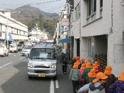 1��17���@�Ђ܂��@�T�[�r�X�Z���^�[�K��_6